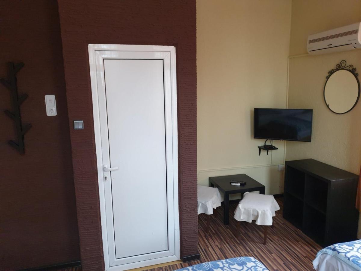 Km!Sofia - Стаи За Гости Ngoại thất bức ảnh