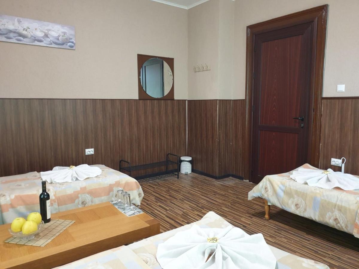 Km!Sofia - Стаи За Гости Ngoại thất bức ảnh