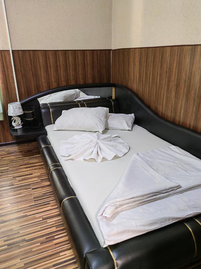 Km!Sofia - Стаи За Гости Ngoại thất bức ảnh
